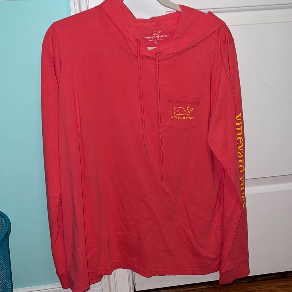 Vineyard vines, long sleeve, lightweight hoodie